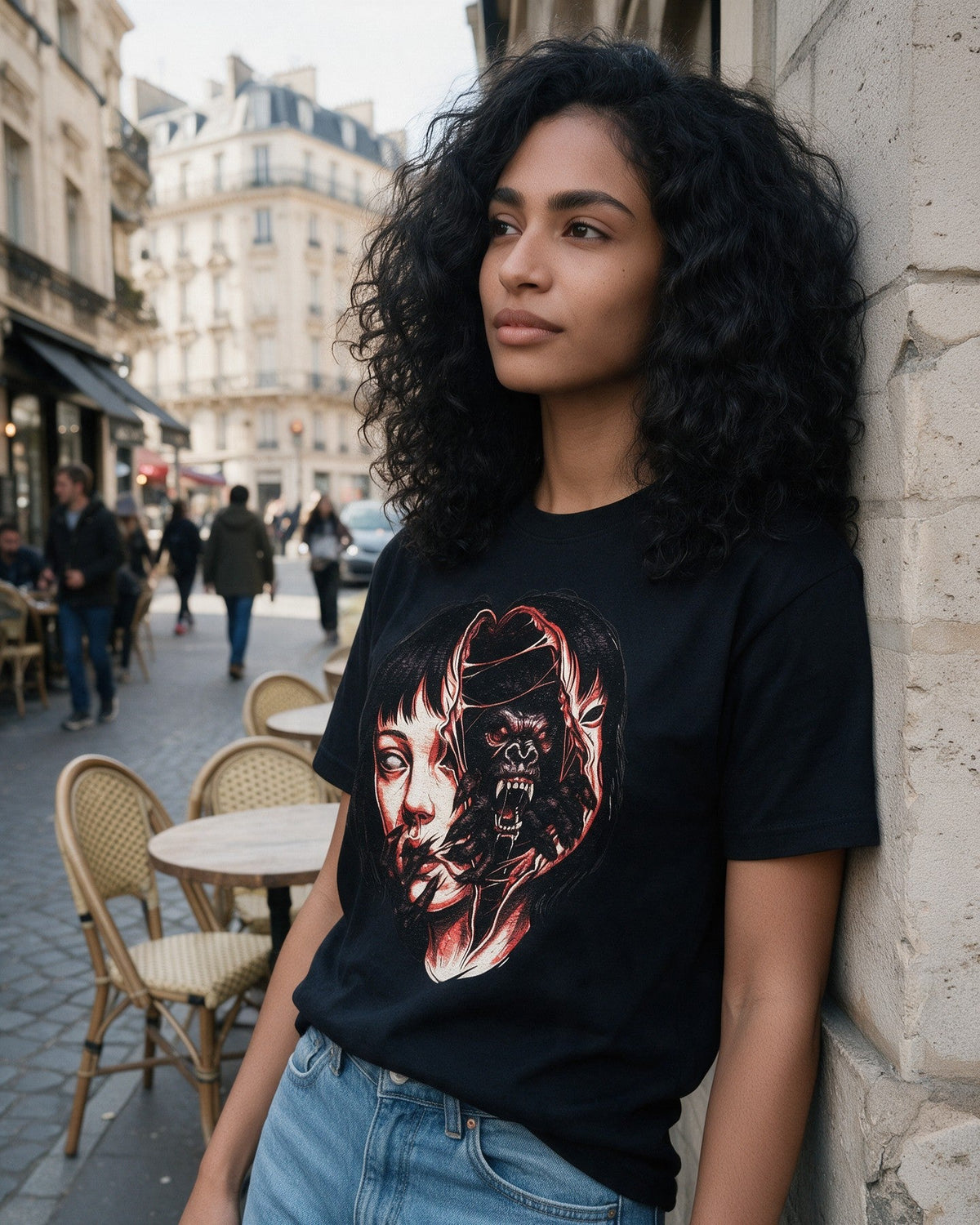 Hidden Kong T-Shirt in Black worn on the street — Urban Kong