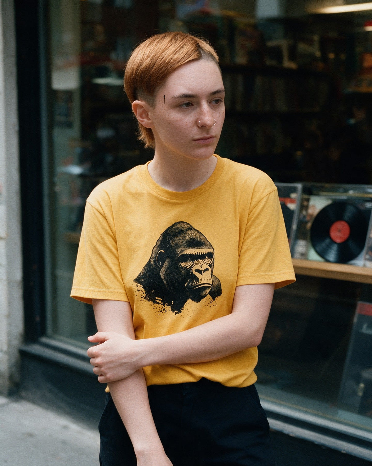 Alpha Look T-Shirt in Gold worn on the street — Urban Kong