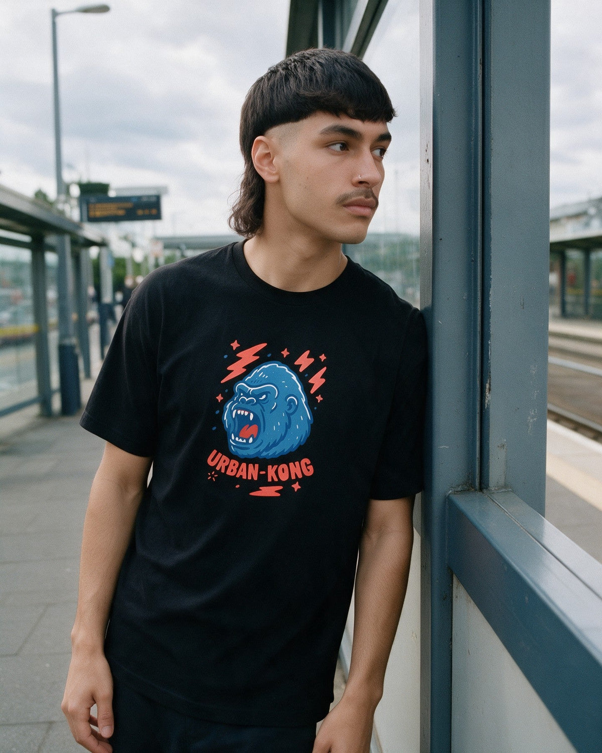 Blu Kong T-shirt in Black worn on the street — Urban Kong