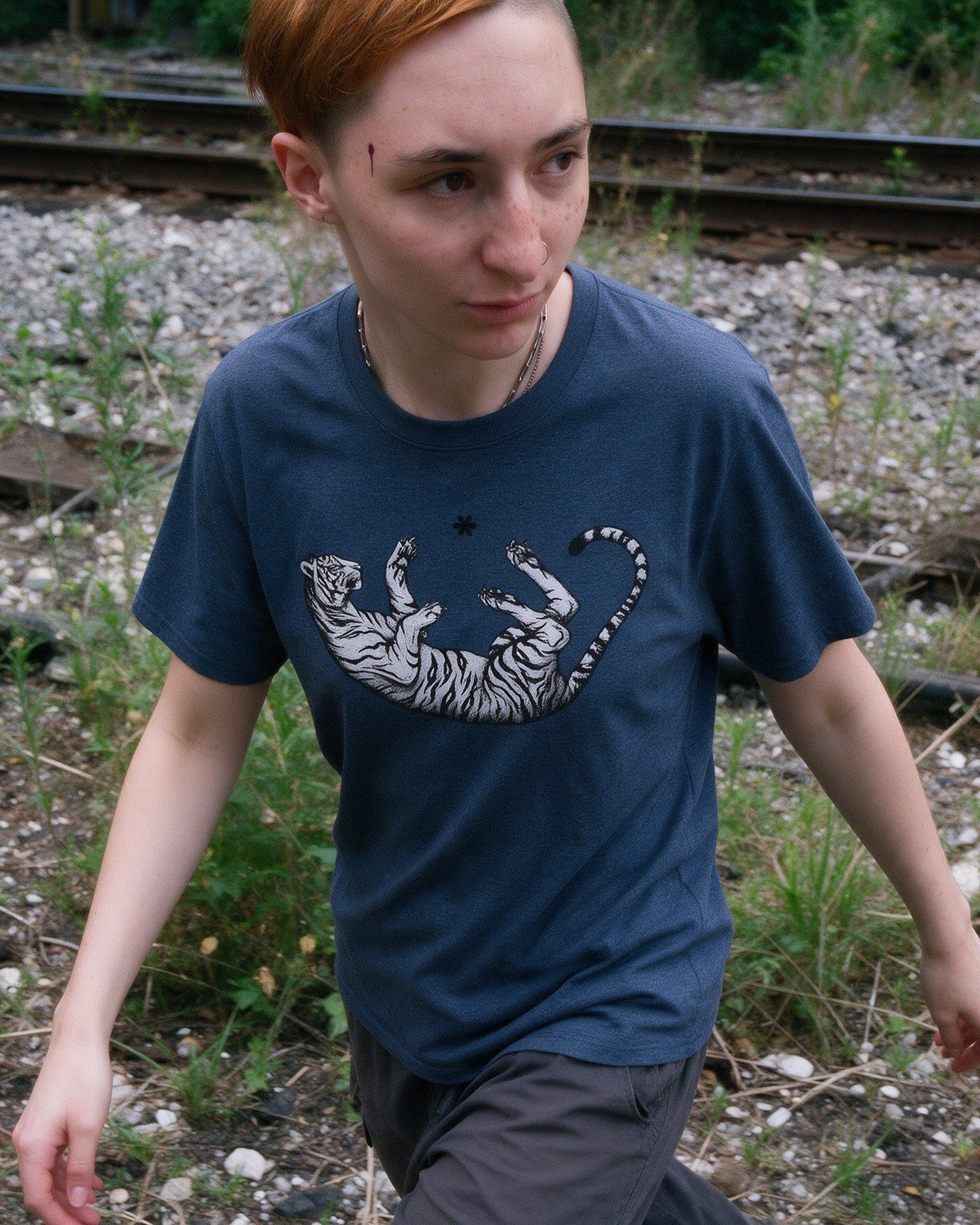 Falling Tiger T-Shirt in Heather Indigo worn on the street — Urban Kong