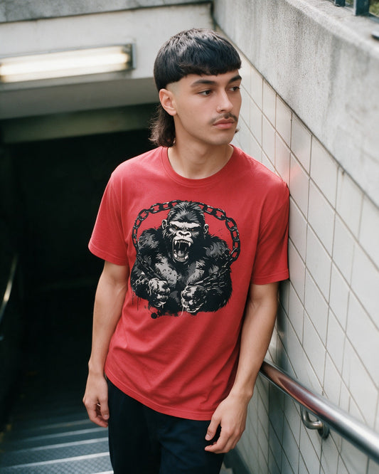 Free Yourself T-Shirt in Red worn on the street — Urban Kong