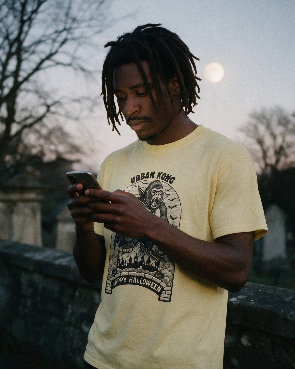 Immortal soul T-Shirt in Cornsilk worn on the street — Urban Kong