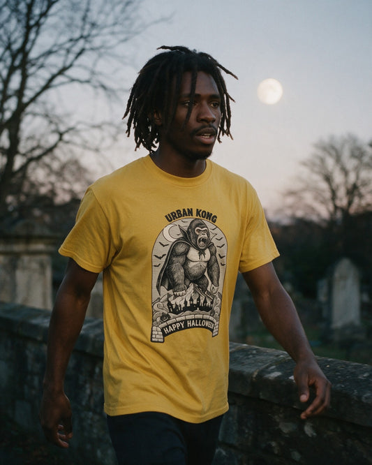 Immortal soul T-Shirt worn on the street — Urban Kong