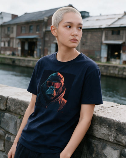 InKongnito T-Shirt in Navy worn on the street — Urban Kong