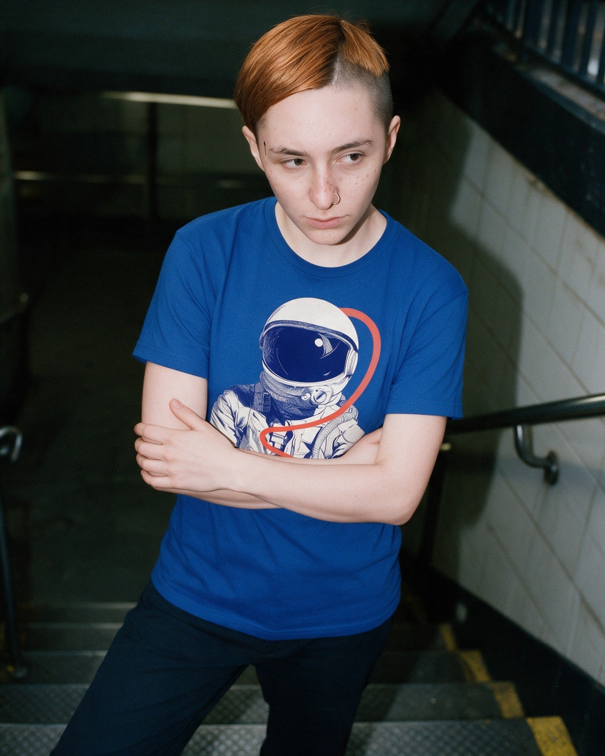 Inner Orbit T-Shirt in Royal worn on the street — Urban Kong