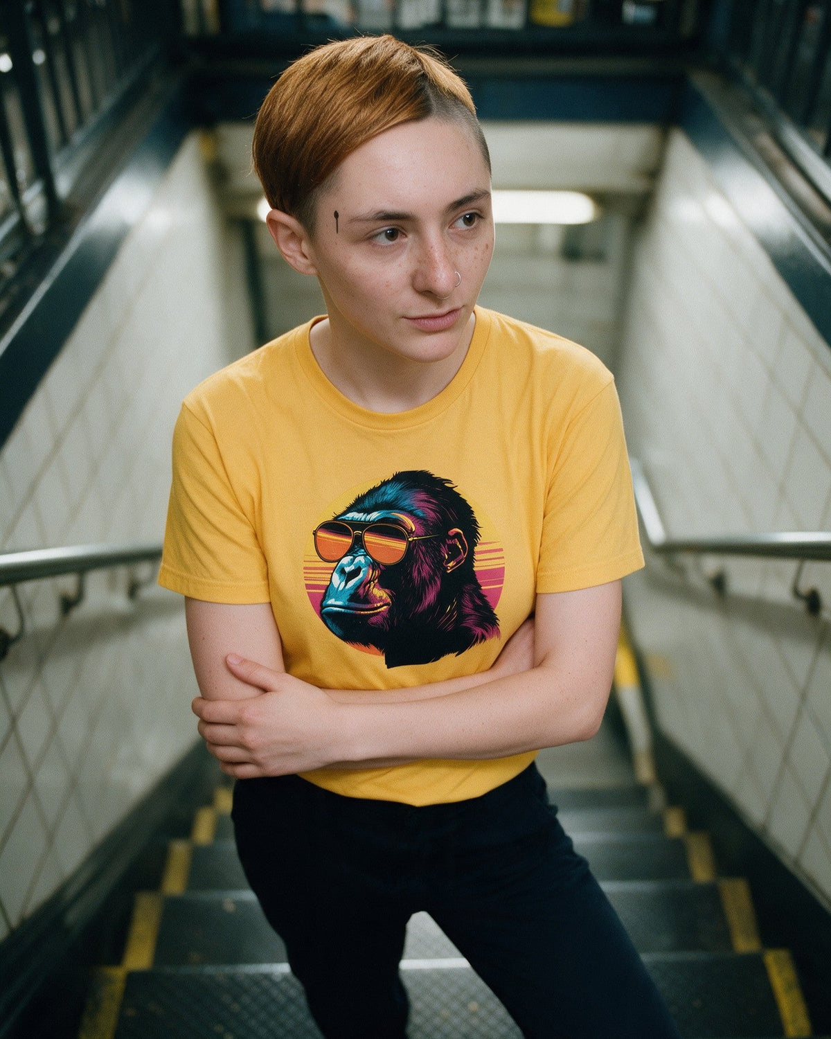 Kong Vibes T-Shirt in Gold worn on the street — Urban Kong