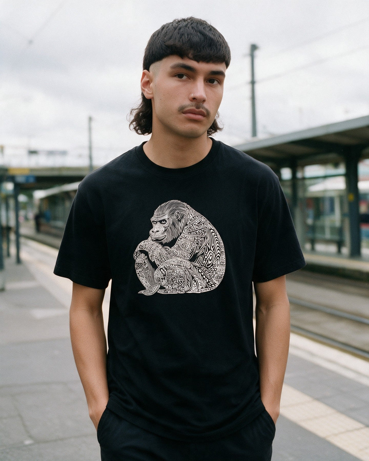PsyKong T-Shirt in Black worn on the street — Urban Kong