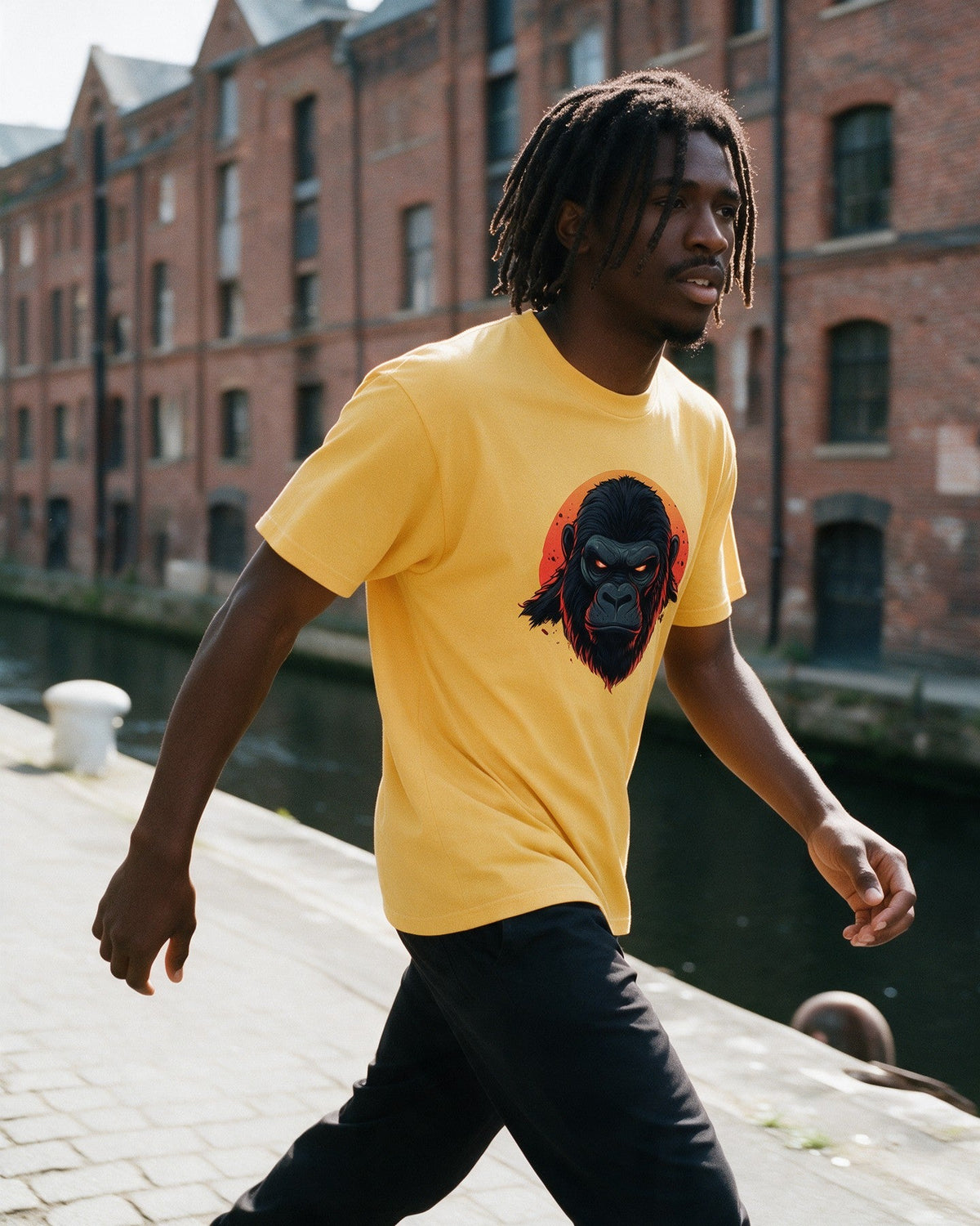 Rage of Kong T-Shirt in Gold worn on the street — Urban Kong