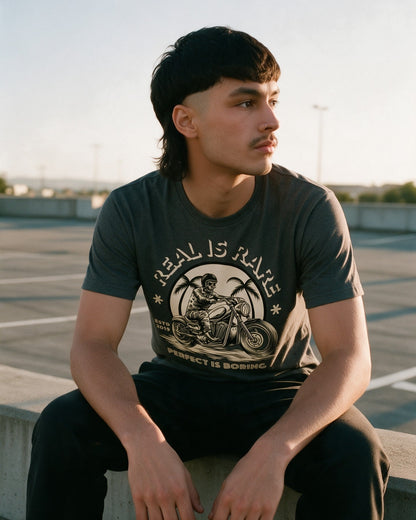 Rare Real T-Shirt in Charcoal worn on the street — Urban Kong