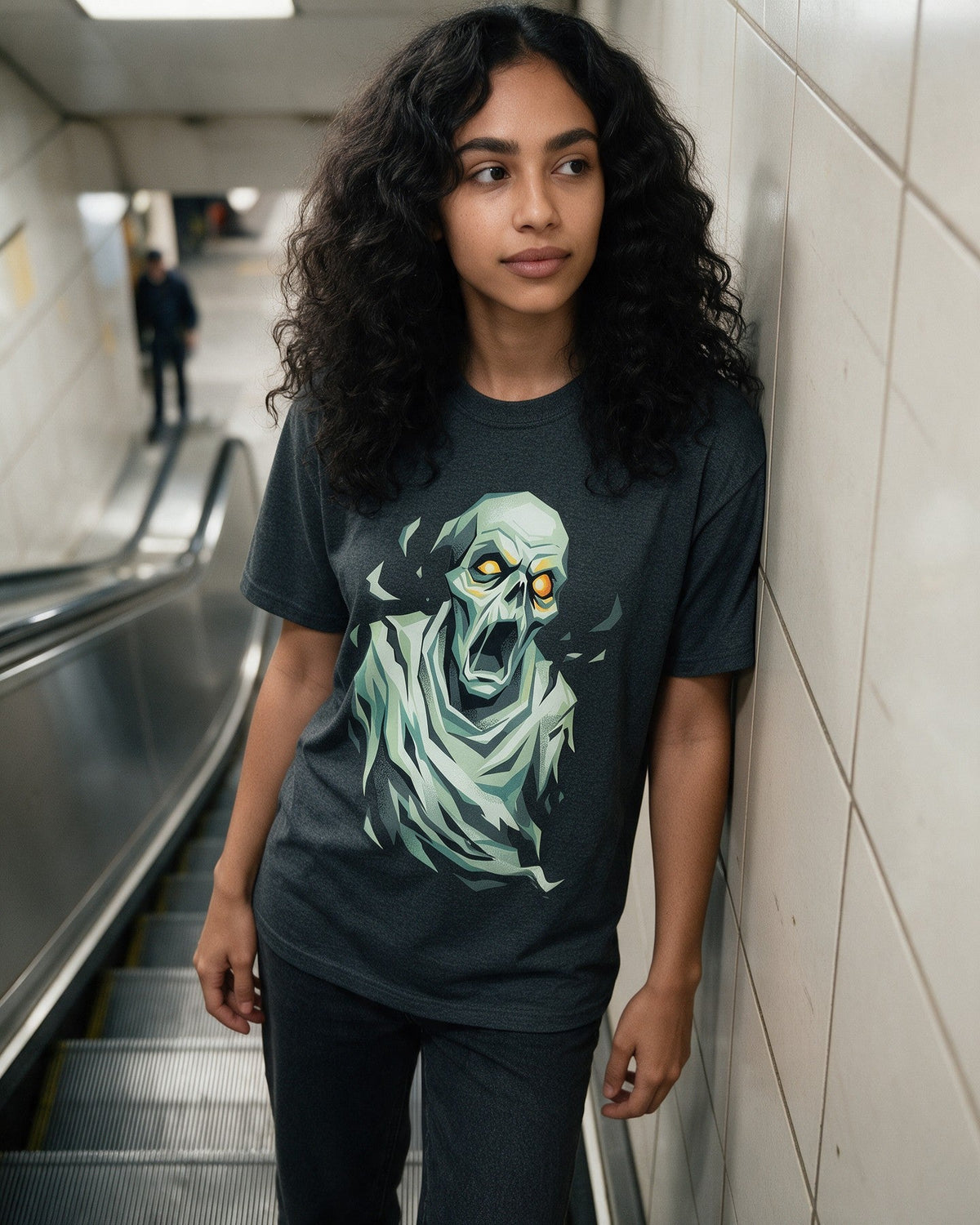 Screaming Ghost T-Shirt in Dark Heather worn on the street — Urban Kong