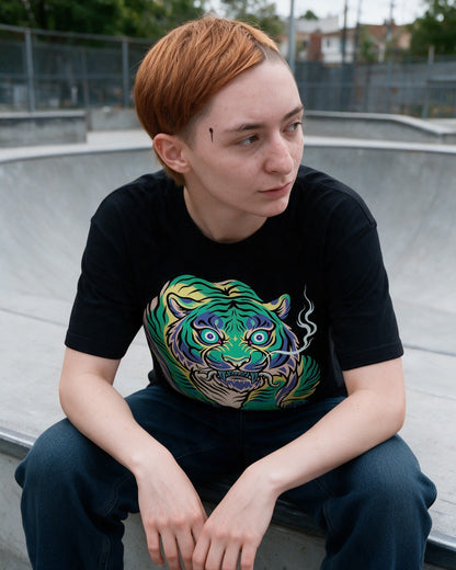 Smoking Tiger T-Shirt in Black worn on the street — Urban Kong