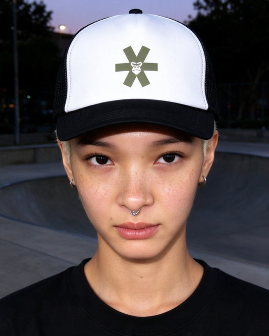 The Urban Mark Trucker worn on the street — Urban Kong