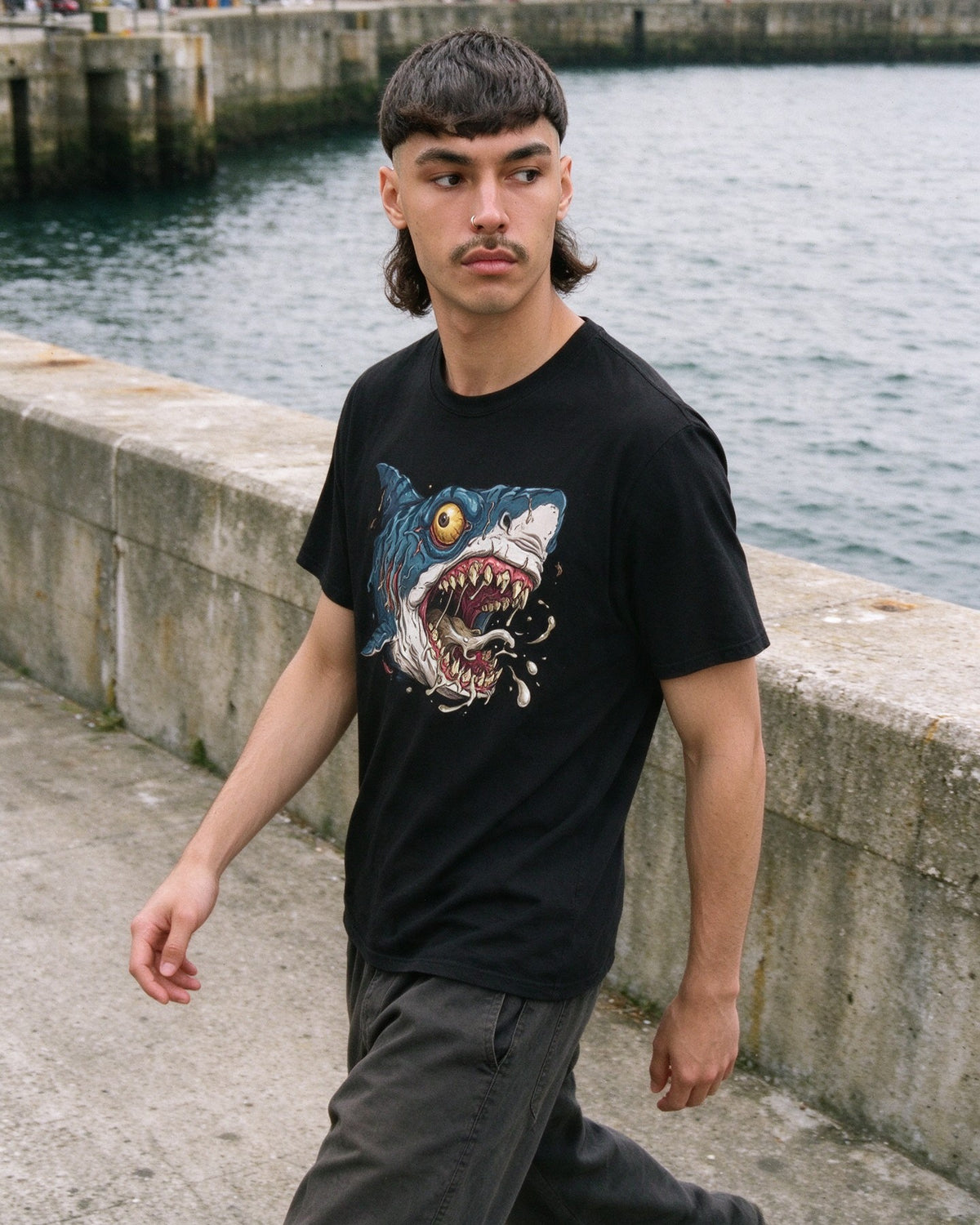 Psycho Shark T-Shirt worn on the street — Urban Kong