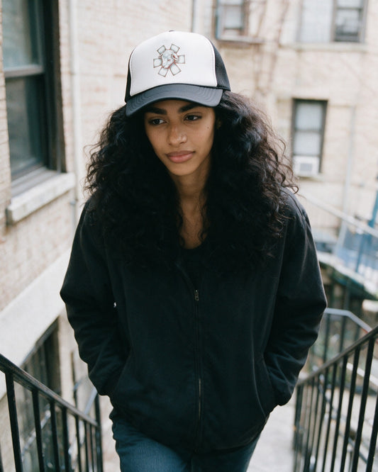 Wild Lamb Trucker in use — Urban Kong