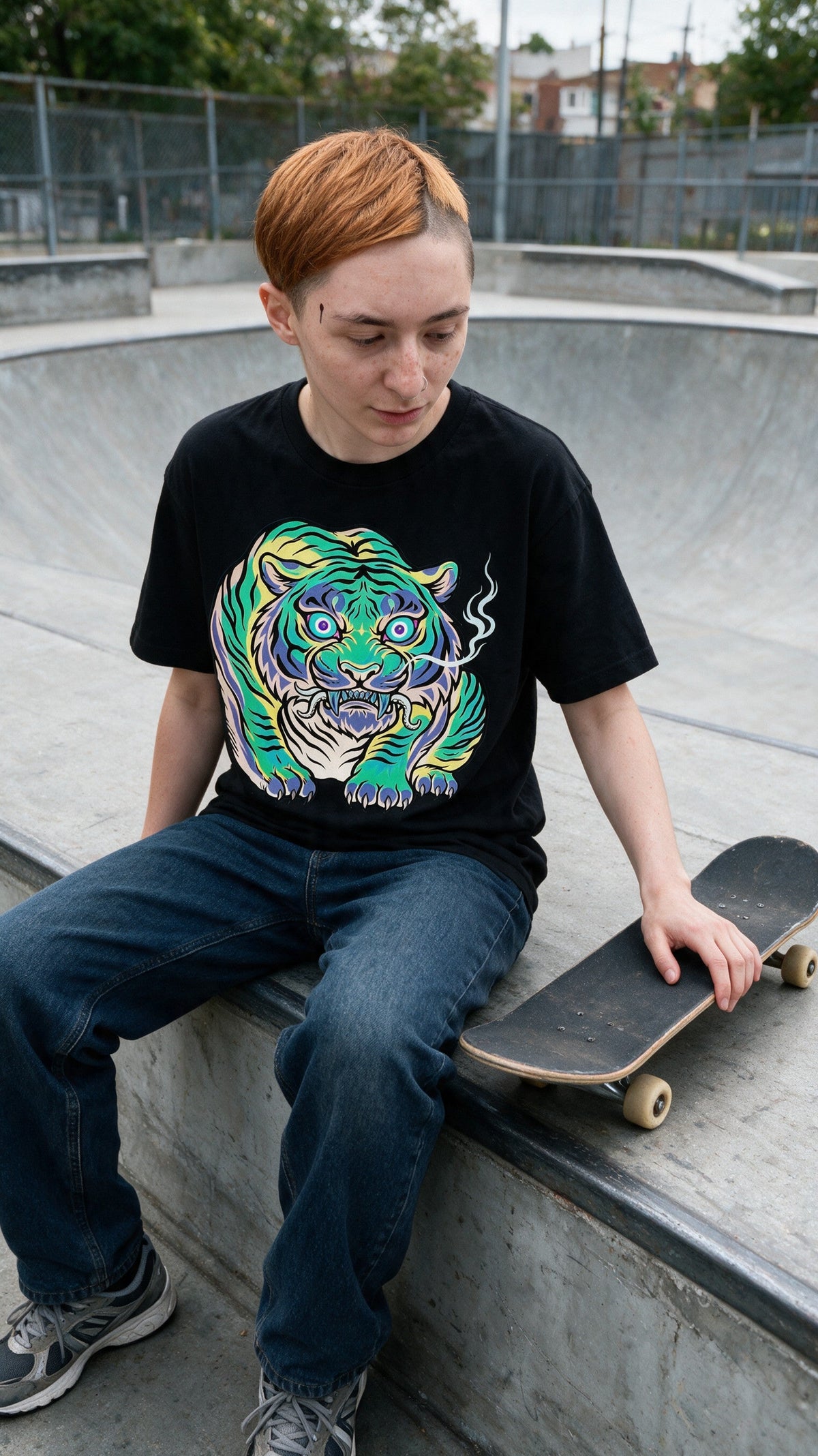 Smoking Tiger T-Shirt worn on the street — Urban Kong