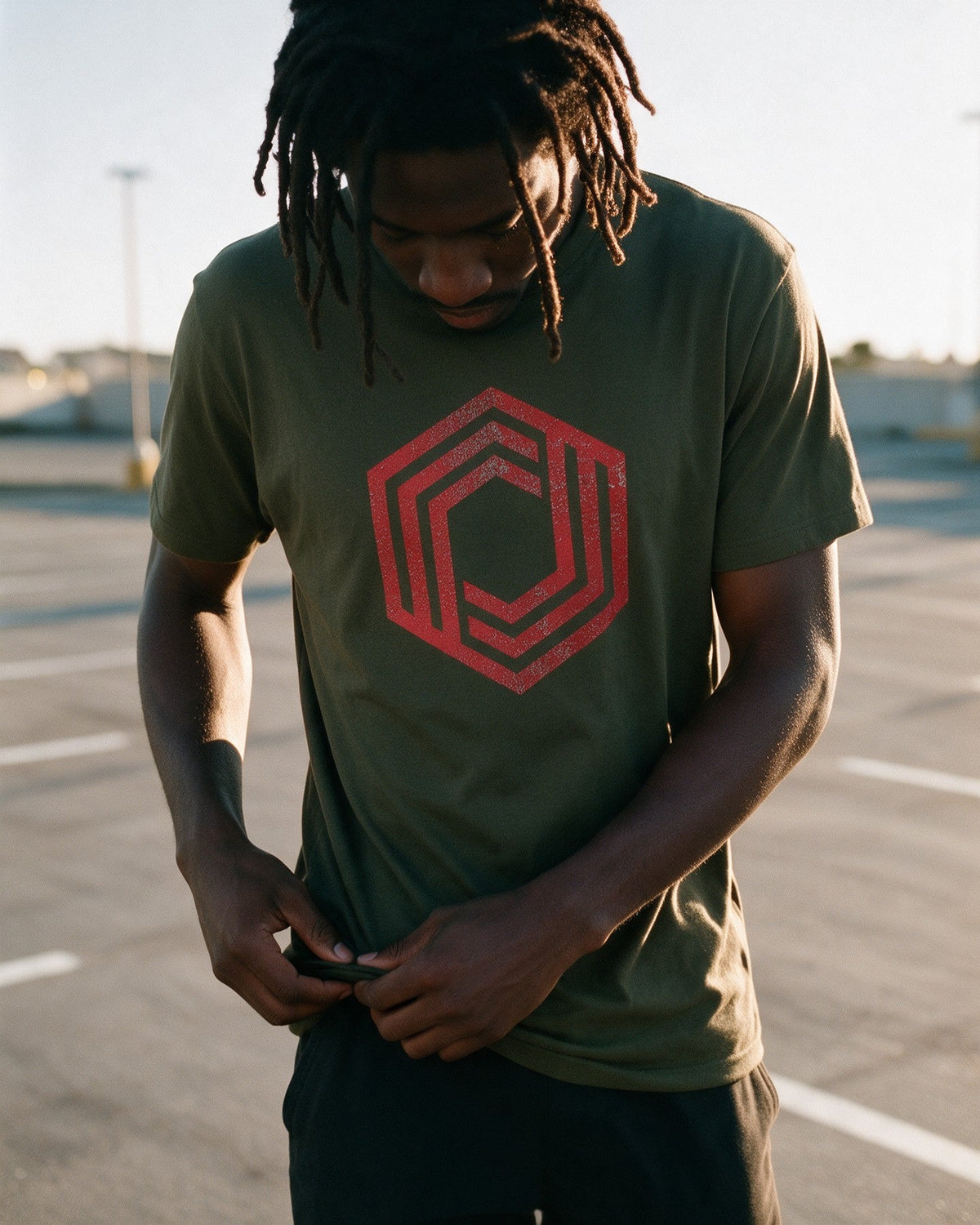 Urban Angles T-Shirt in Military Green worn on the street — Urban Kong
