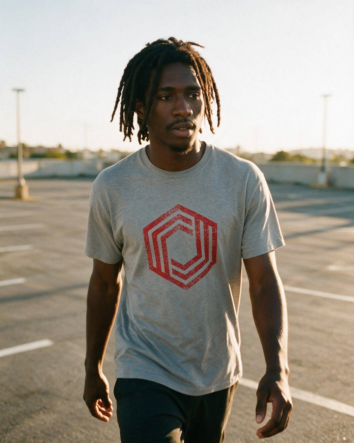 Urban Angles T-Shirt worn on the street — Urban Kong
