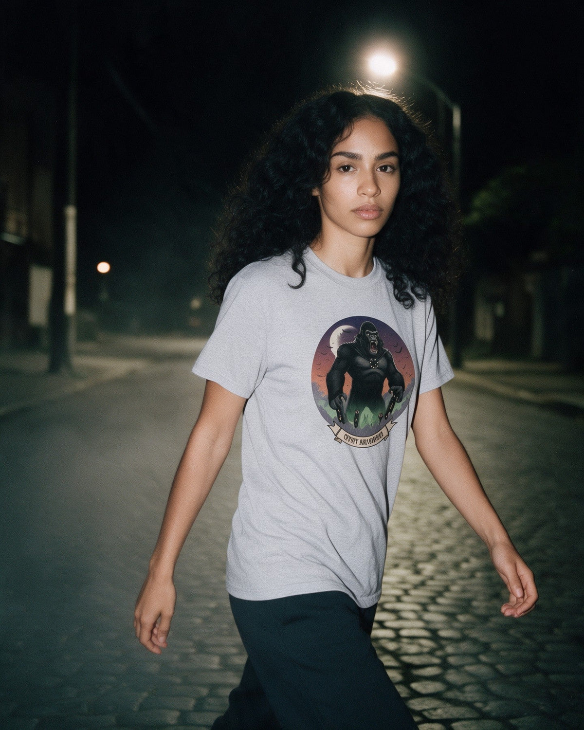 Urban Dracula-Kong T-Shirt in Sport Grey worn on the street — Urban Kong